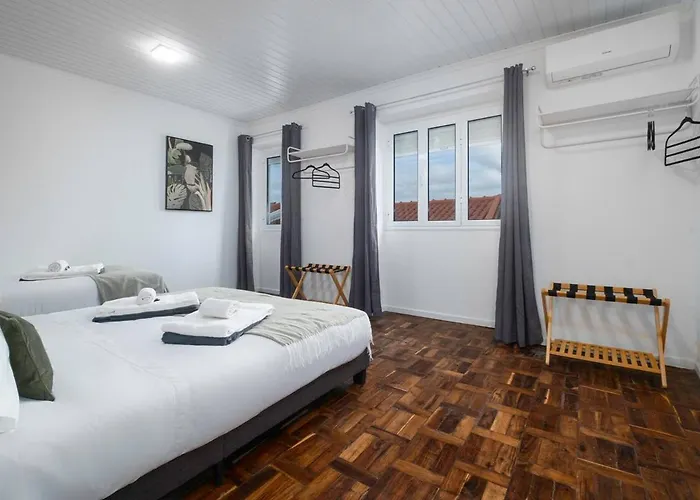 Carmo Family House - Azorean